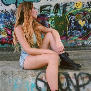 Meet your Posher, Kimberly